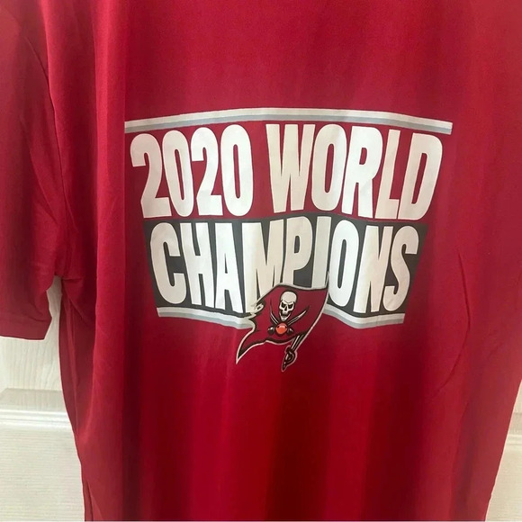 Tampa Bay Buccaneers 2020 World Series Champions Red Shirt XL Publix Sponsored - Picture 3 of 4